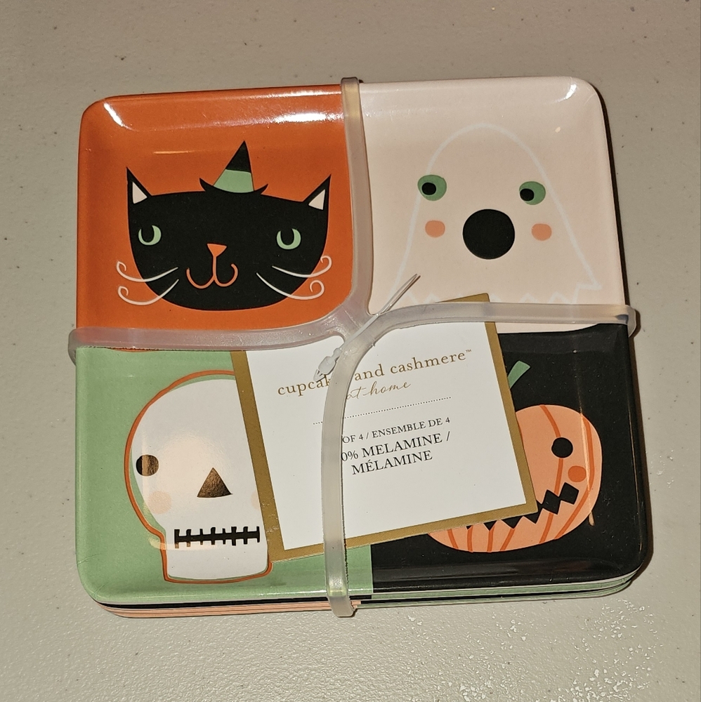 Cupcakes and cashmere complete Halloween serving set - Picture 9 of 12
